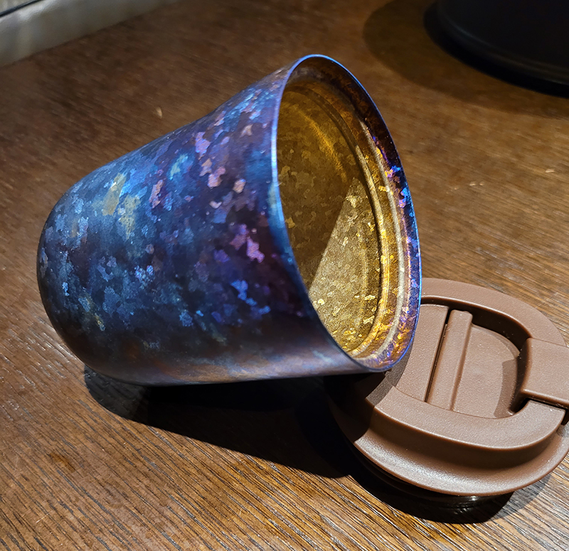 钛杯